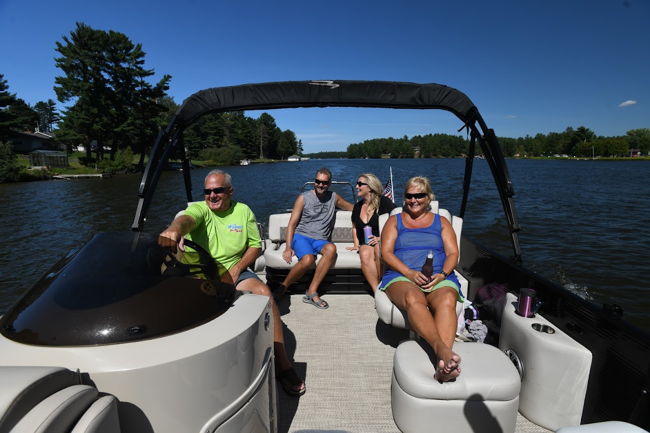 Boating on Yellow Birch Lake Vilas County Wi