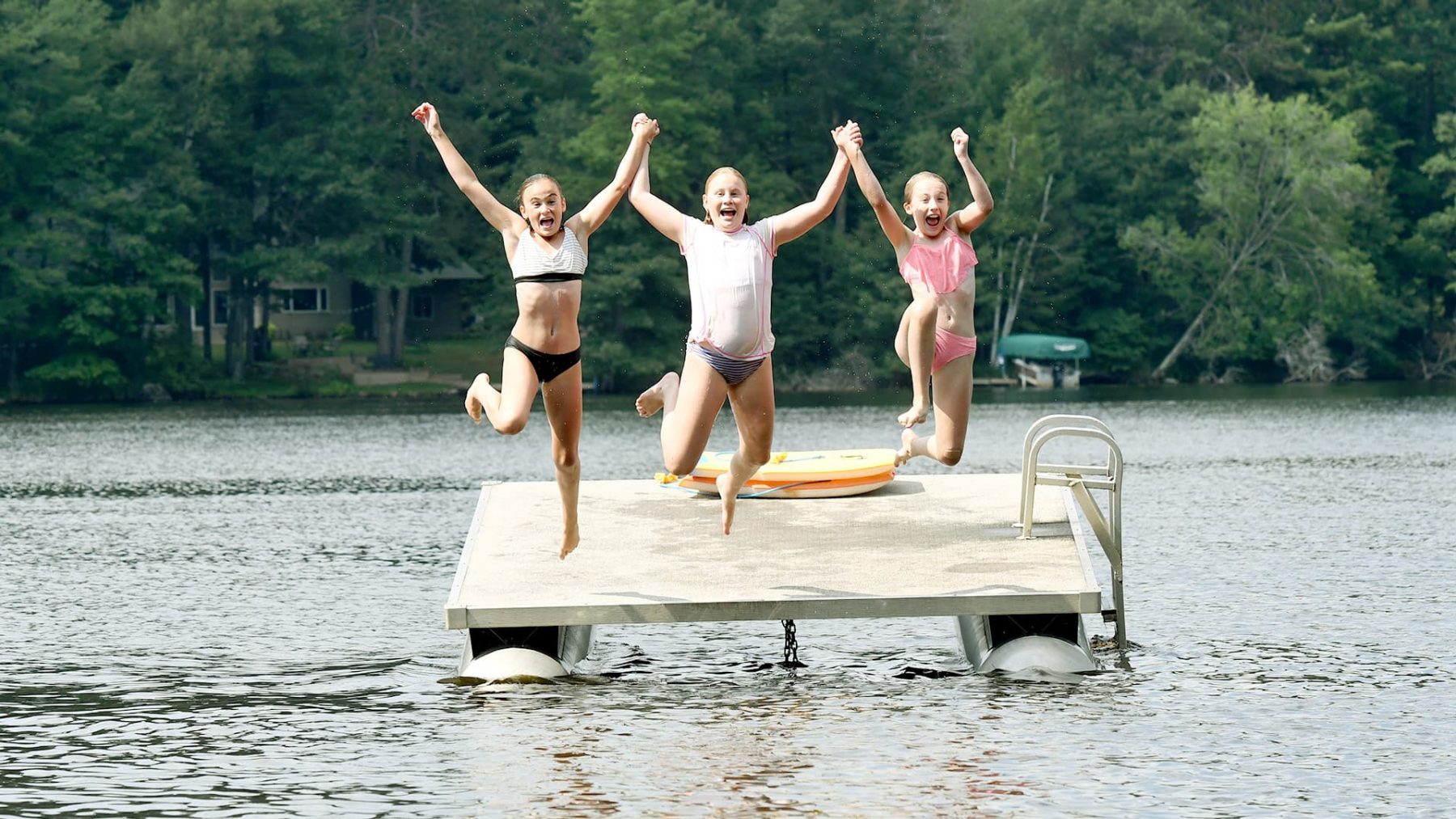 Article: Four lakes perfect for summertime fun | Discover Wisconsin’s refreshing lakes