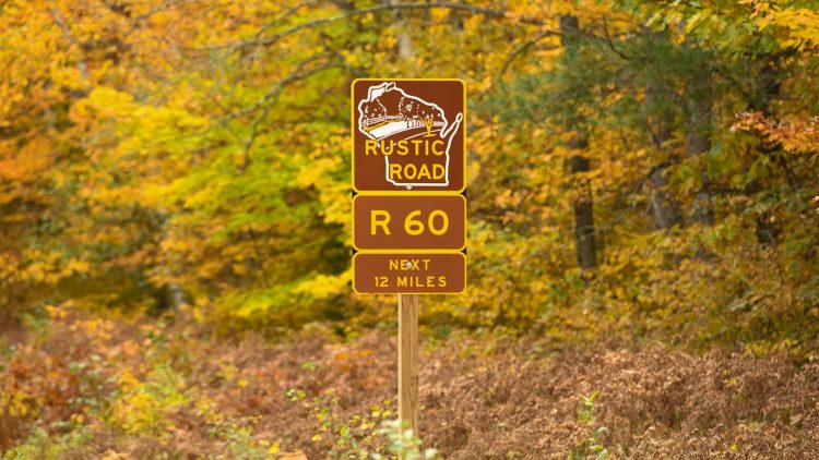 Article: 3 scenic fall drives in Boulder Junction | scenic drives in boulder junction